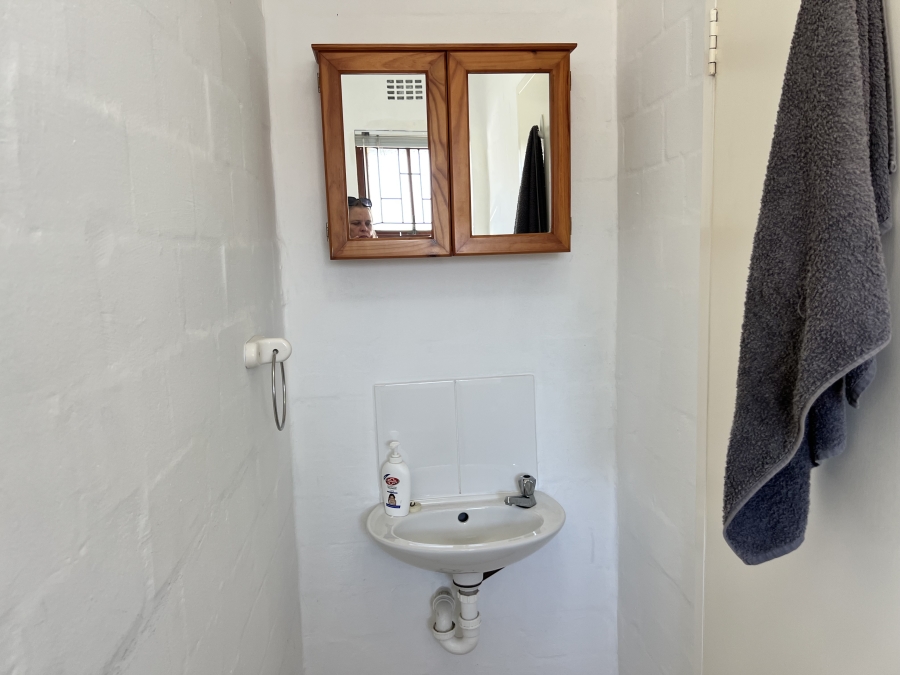 To Let 2 Bedroom Property for Rent in Parklands Western Cape